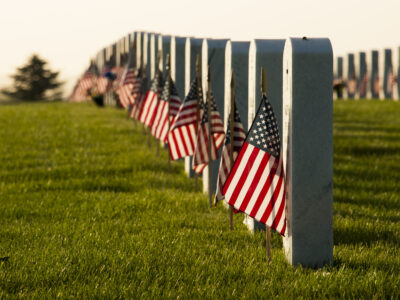 Featured Image For 8 Memorial Day Ideas for Work: Celebrate & Honor This Holiday Team Building Post