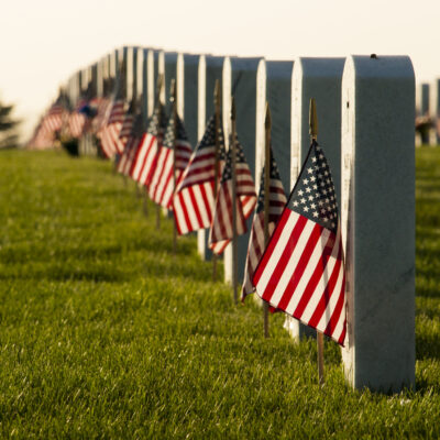 Featured Image For 8 Memorial Day Ideas for Work: Celebrate & Honor This Holiday Team Building Post