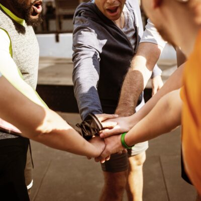 Featured Image For 15 Reasons You Need Team Building in the Workplace Team Building Post