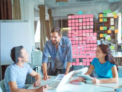 Featured Image For How to Cultivate Innovation in the Workplace Through a Growth Mindset Team Building Post